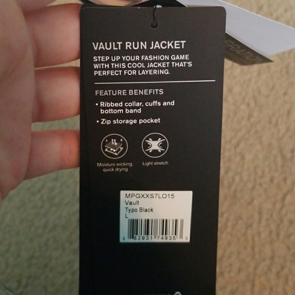 Jacket - Picture 6 of 7